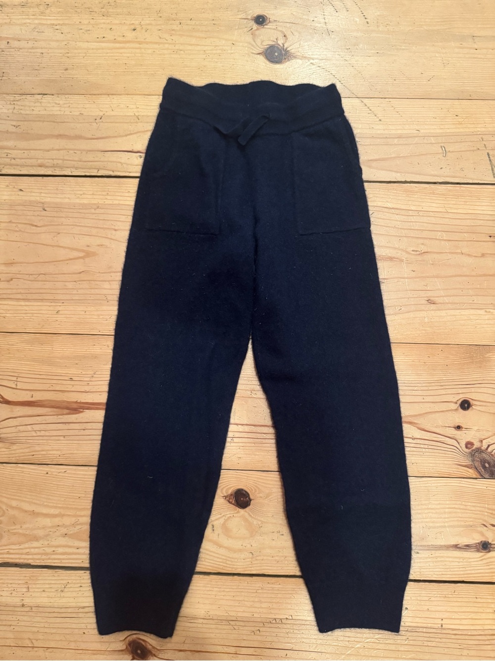 Quince Kids navy cashmere Knit Lounge Pants size 10
